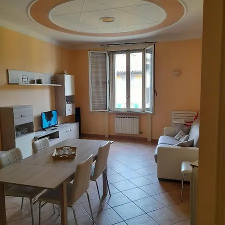 Apartment Casa Arcobaleno Bergamo